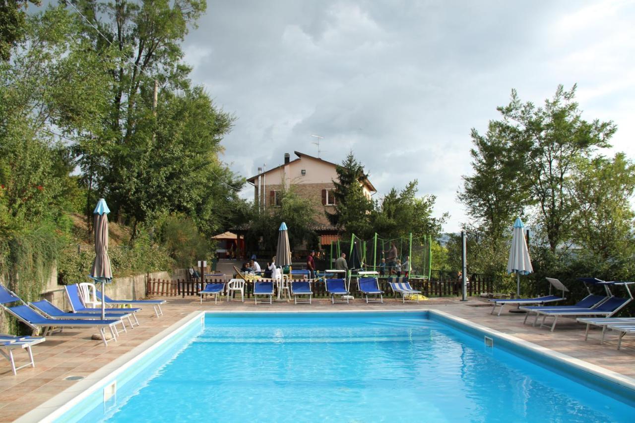 Agriturismo Ca' Isotta Castello di Serravalle Екстериор снимка