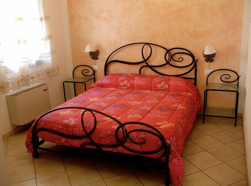 Agriturismo Ca' Isotta Castello di Serravalle Екстериор снимка