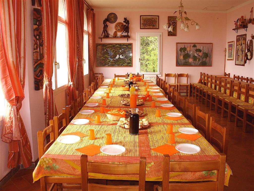Agriturismo Ca' Isotta Castello di Serravalle Екстериор снимка