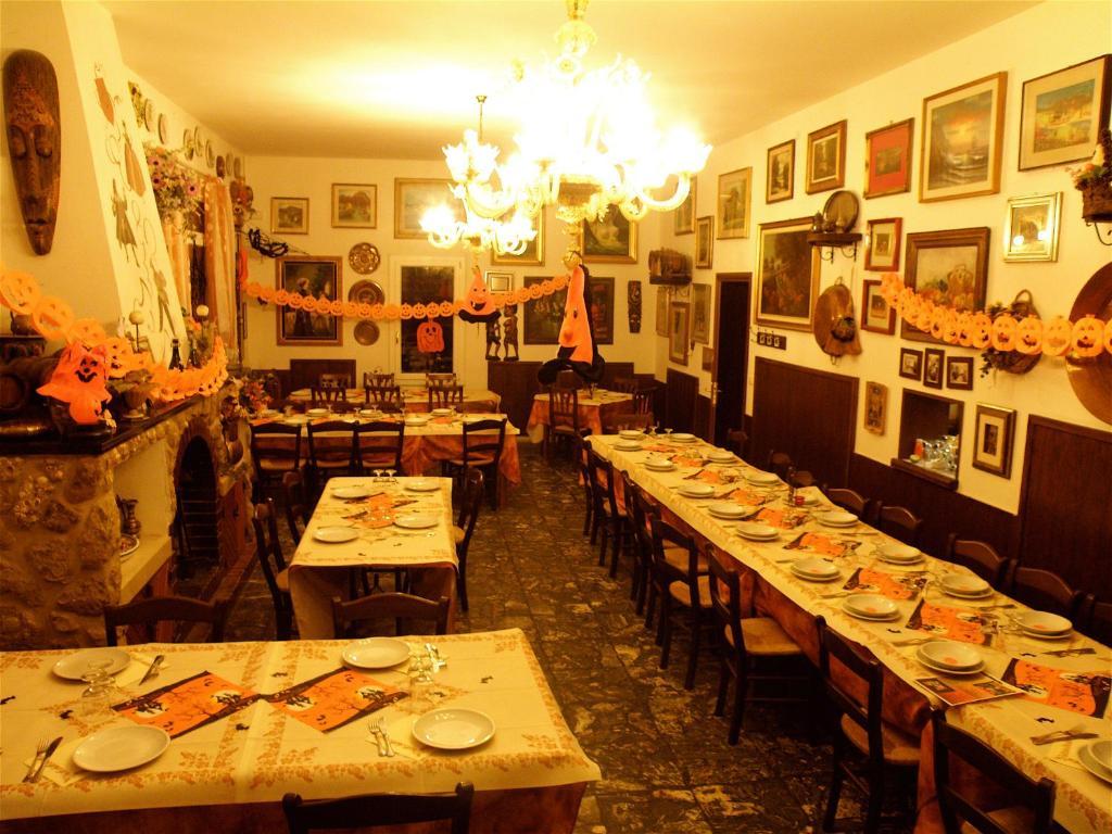 Agriturismo Ca' Isotta Castello di Serravalle Екстериор снимка