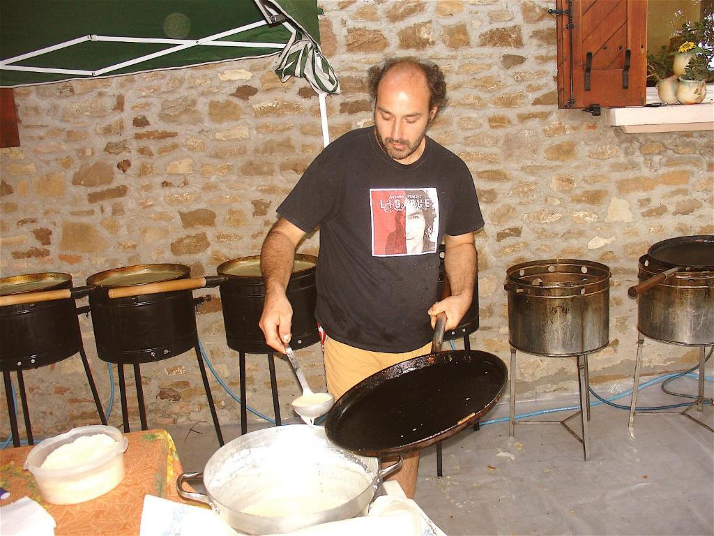 Agriturismo Ca' Isotta Castello di Serravalle Екстериор снимка